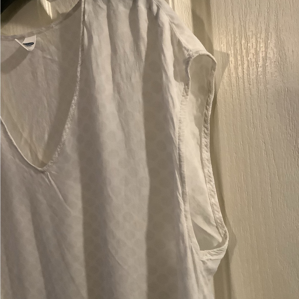 Old Navy Brand blouse, size large. - Picture 4 of 10